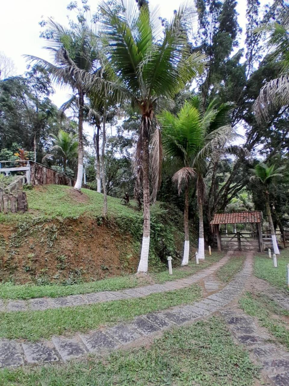 Rancho Leguian Seu Refugio Na Natureza Cachoeiras De Macacu Villa Exterior photo